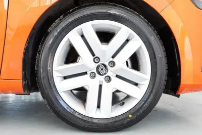 Renault Clio 2024 · foto 8