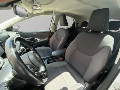 Toyota Yaris 2022 · foto 7