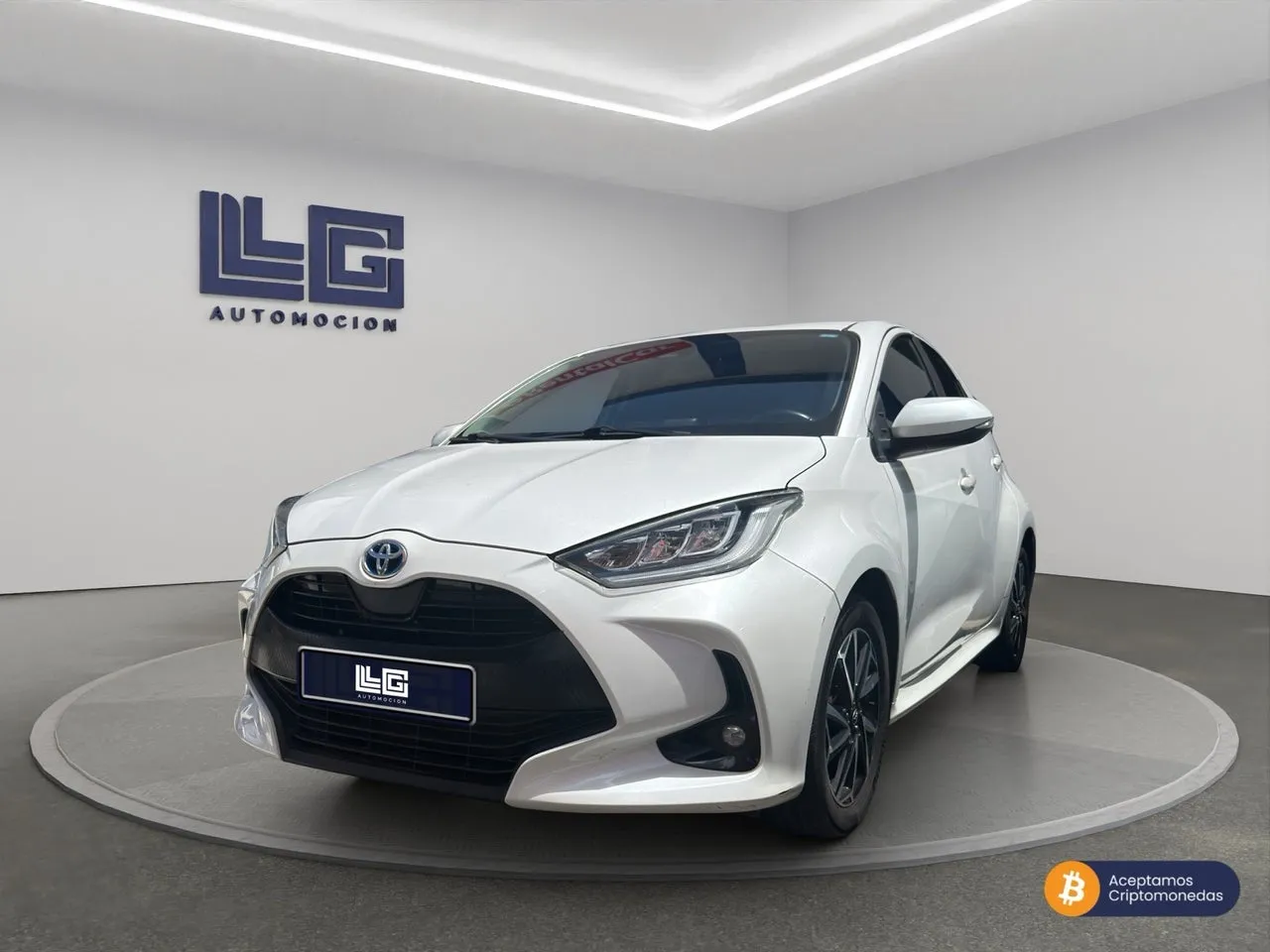 Toyota Yaris 2022 en 3 islas · CEC