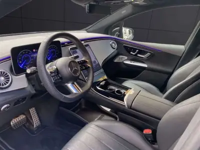Mercedes-Benz EQE SUV 2025 · foto 7