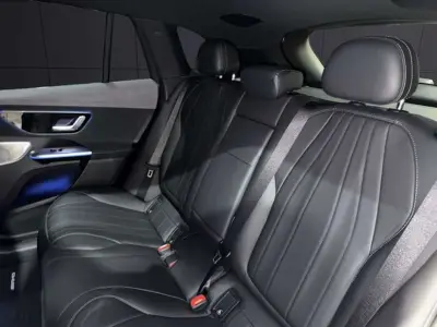 Mercedes-Benz EQE SUV 2023 · foto 15