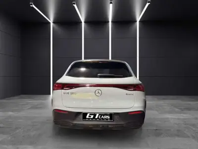 Mercedes-Benz EQE SUV 2023 · foto 4