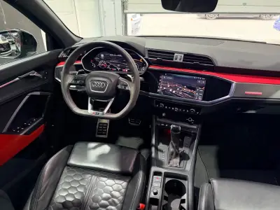 Audi RS Q3 Sportback 2021 · foto 8