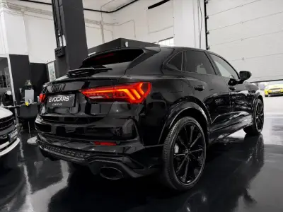 Audi RS Q3 Sportback 2021 · foto 2