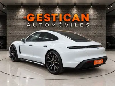 Porsche Taycan 2023 · foto 5