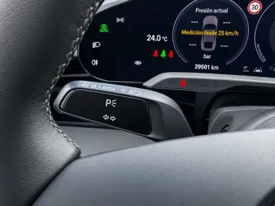 Porsche Taycan 2023 · foto 11