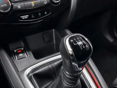 Nissan Qashqai 2017 · foto 16