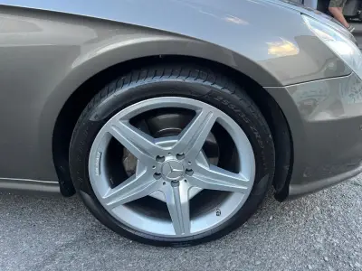 Mercedes-Benz CLS 2008 · foto 3