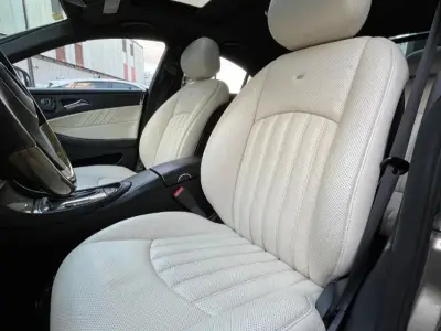 Mercedes-Benz CLS 2008 · foto 7