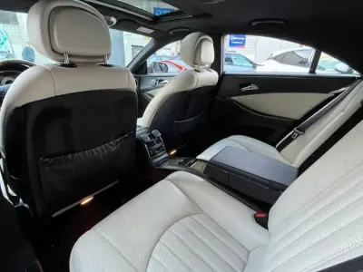 Mercedes-Benz CLS 2008 · foto 8