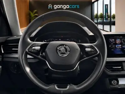 Škoda Kamiq 2021 · foto 8