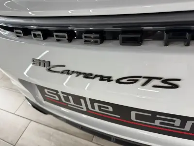 Porsche 911 2023 · foto 9