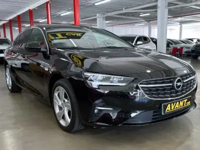 Opel Insignia 2021 · foto 5