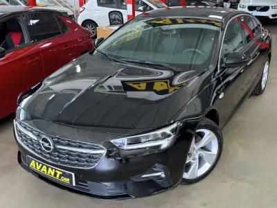 Opel Insignia 2021 · foto 2
