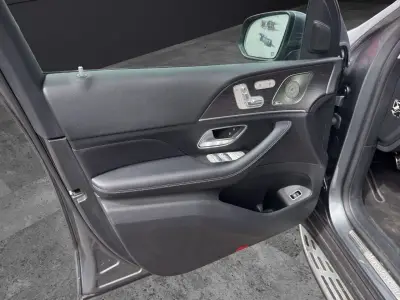 Mercedes-Benz GLE 2022 · foto 8