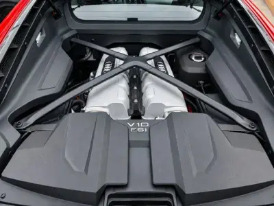 Audi R8 2024 · foto 10