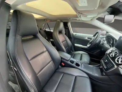 Mercedes-Benz GLA 2020 · foto 17