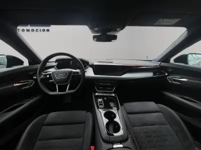 Audi e-tron GT 2024 · foto 16