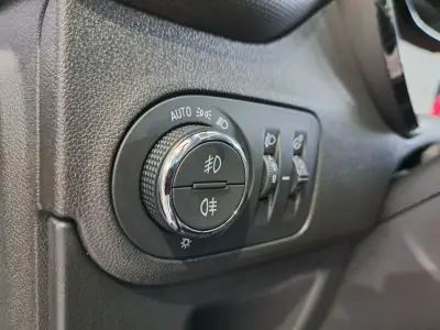 Opel Crossland X 2018 · foto 16