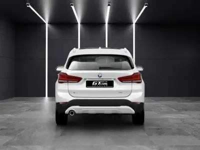 BMW X1 2021 · foto 4