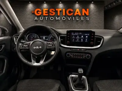 KIA Ceed 2023 · foto 12