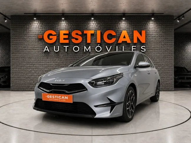 KIA Ceed 2023 en 4 islas · CEC