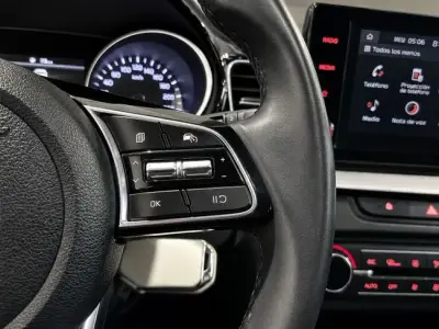 KIA Ceed 2023 · foto 11