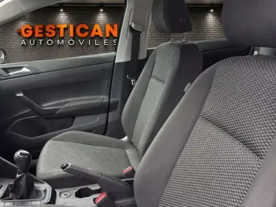 Volkswagen Polo 2022 · foto 13