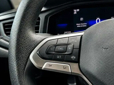Volkswagen Polo 2022 · foto 9