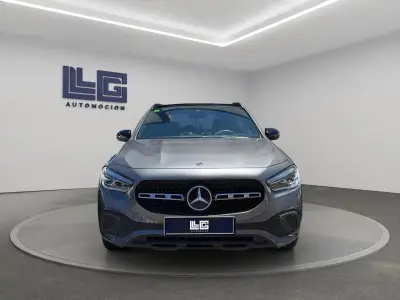Mercedes-Benz GLA 2022 · foto 2