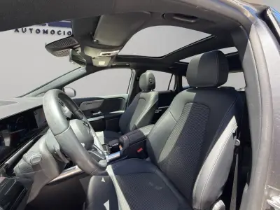 Mercedes-Benz GLA 2022 · foto 10