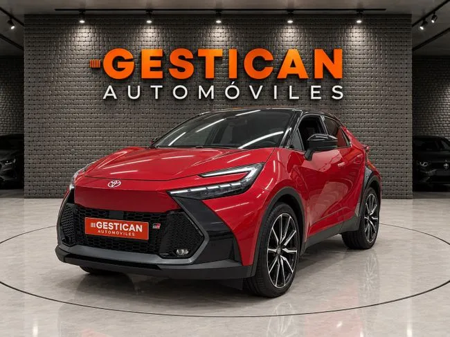 Toyota C-HR 2024 en 4 islas · CEC