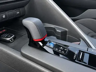 Toyota C-HR 2024 · foto 20