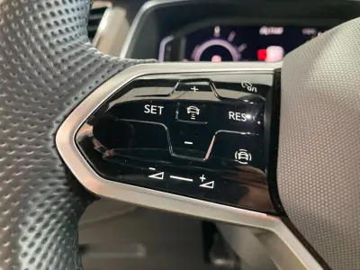 Volkswagen Tiguan 2021 · foto 18