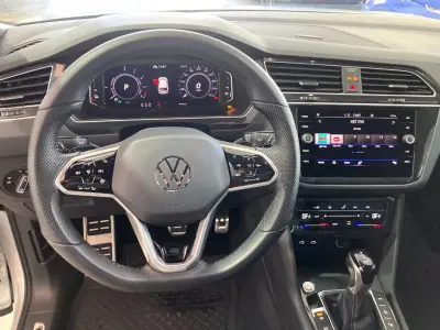 Volkswagen Tiguan 2021 · foto 13