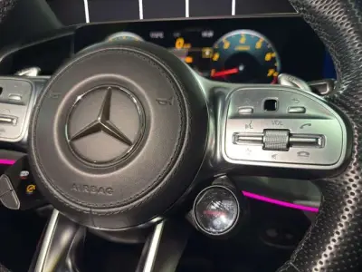 Mercedes-Benz GLE AMG 2021 · foto 10