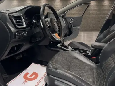 KIA Xceed 2022 · foto 16