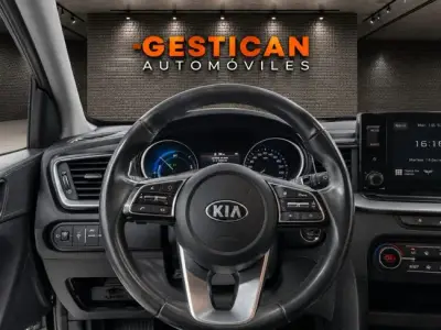 KIA Xceed 2022 · foto 9