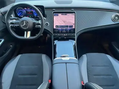 Mercedes-Benz EQE 2023 · foto 5
