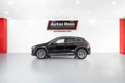 Mercedes-Benz GLA 2022 · foto 2