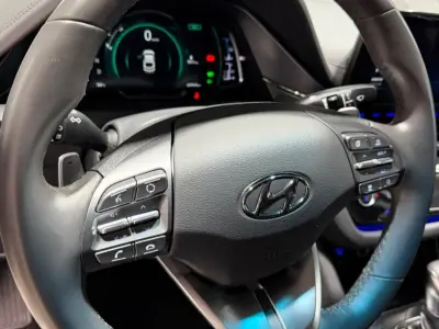 Hyundai Ioniq 2020 · foto 5