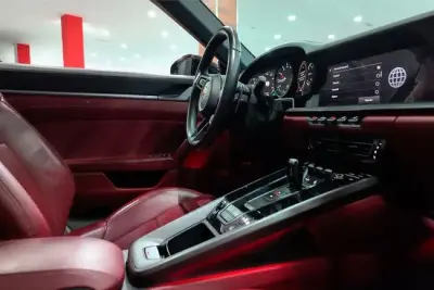 Porsche 911 2021 · foto 7