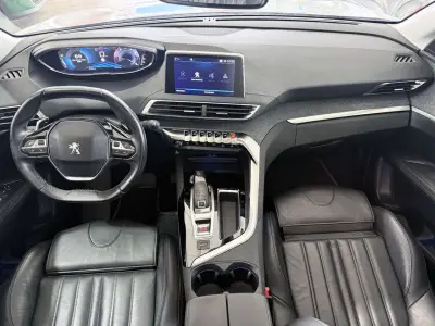 Peugeot 3008 2018 · foto 14