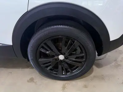 Peugeot 3008 2018 · foto 9