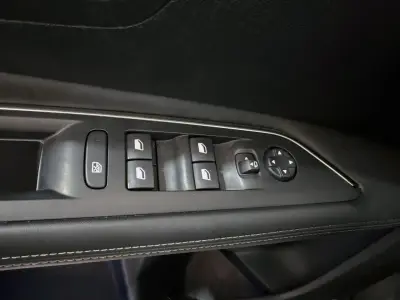 Peugeot 3008 2018 · foto 11