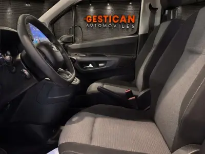 Toyota Proace City 2024 · foto 9