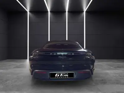 Porsche Taycan 2021 · foto 5
