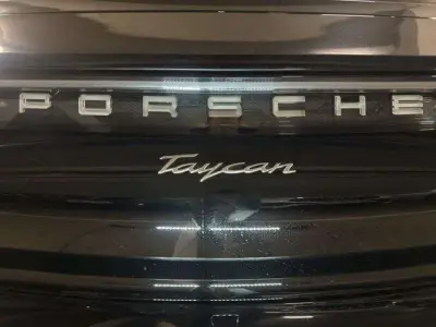 Porsche Taycan 2021 · foto 7