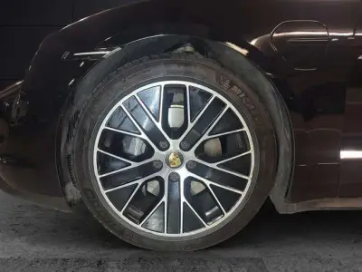 Porsche Taycan 2021 · foto 6
