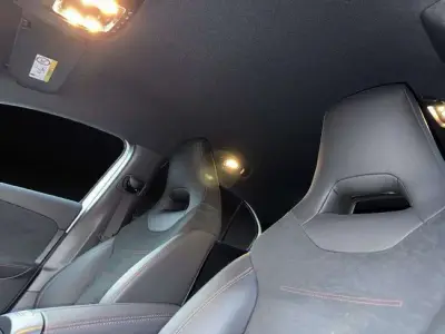 Mercedes-Benz Clase A 2025 · foto 16